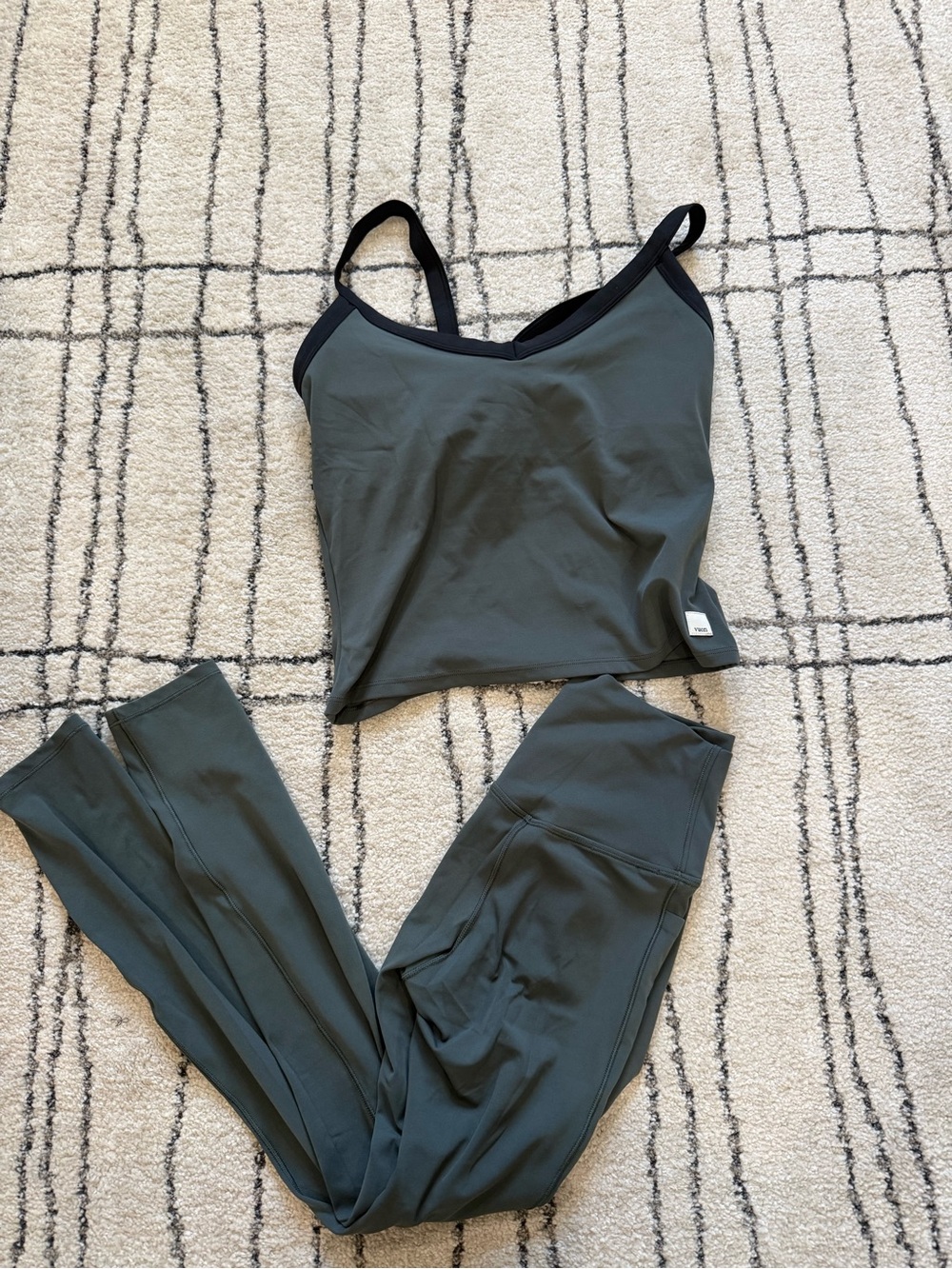 Vuori Olive Green Tank and Leggings Active Set